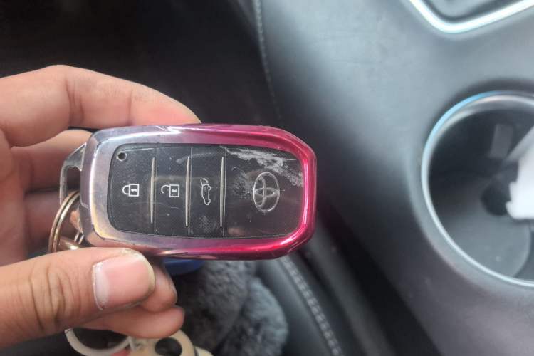 Used Toyota Venza 2023 2.0L CVT Two-Wheel Drive Prestige Version Interior 1