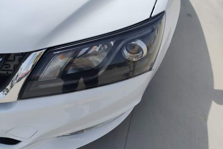 Used Geely Auto Emgrand 2017 Sedan Million Edition 1.5L Manual Upward Connect Version