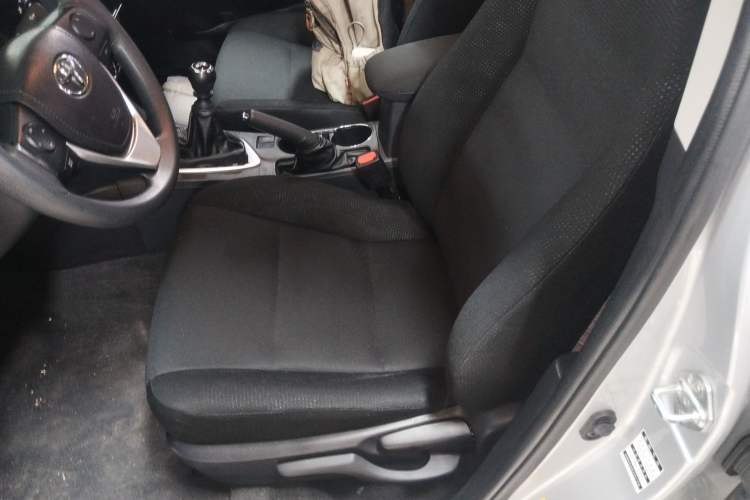 Used Toyota Corolla 2017 Revised Version 1.2T Manual GL-i