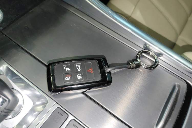 Used Land Rover Range SportNew Energy 2021 P400e SE Vehicle Key