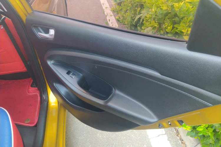 Used Hyundai Verna (older generation) 2017 1.4L Automatic YueXiang Edition China V-standard