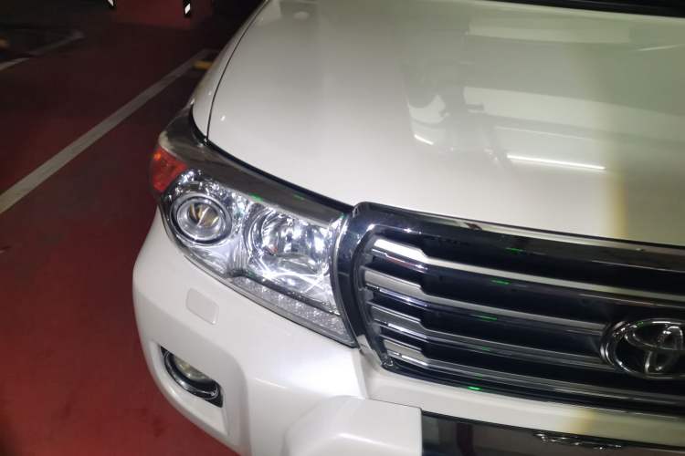 Used Toyota Land Cruiser 2015 4.6L V8 Middle East Limited Edition
