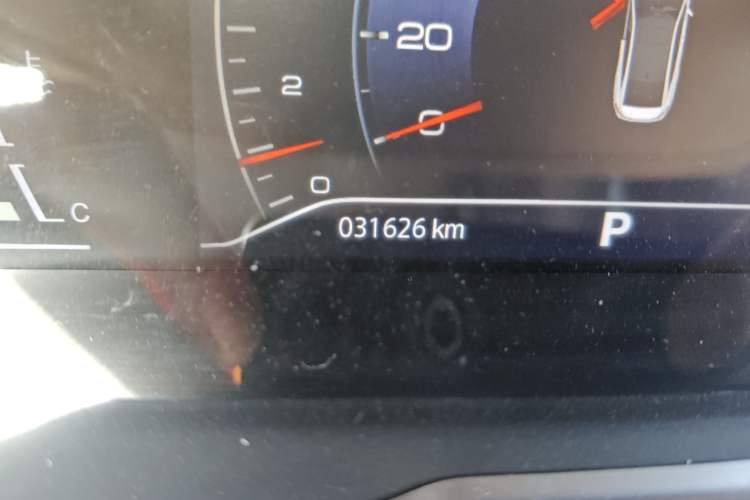 Used Dongfeng Aeolus Yixuan 2021 230T Automatic Hunter Edition Odometer Close Up