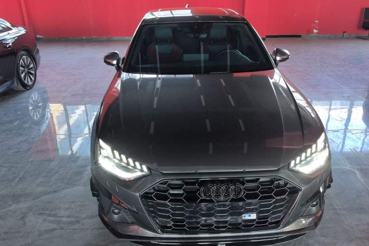 Used Audi A4L 2022 45 TFSI quattro Prestige Dynamic Edition
