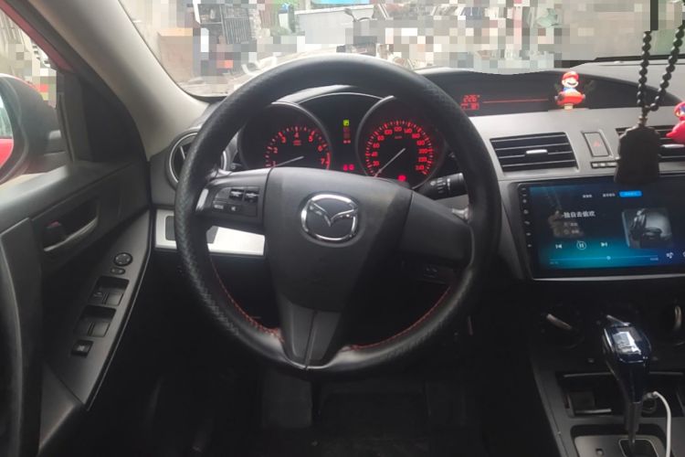 Used Mazda 3 2013 Hatchback 1.6L Automatic Elite Model Steering Wheel