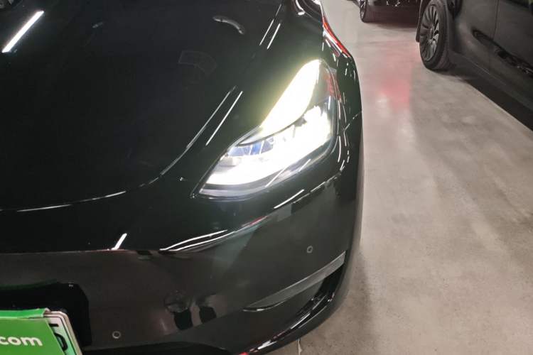 Used Tesla Model Y 2022 Long-Range All-Wheel-Drive Version Left Front Headlight