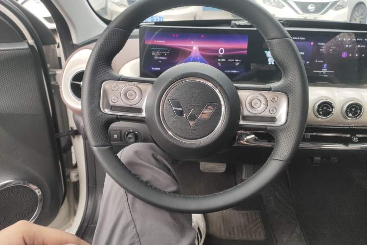 Used Wuling Bingo 2023 410 km Lingxi Deluxe Edition
