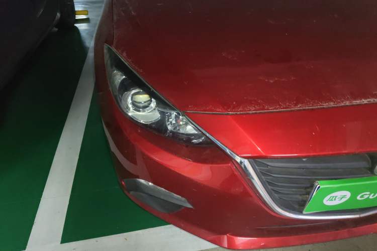 Used Mazda Mazda 3 Axela 2014 Sedan 1.5L Automatic Comfort Model