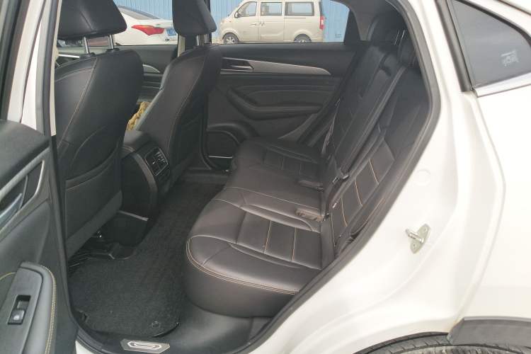 Used Haval F7x 2021 1.5T Two-Wheel Drive Smart Technology Edition Left Rear Seat