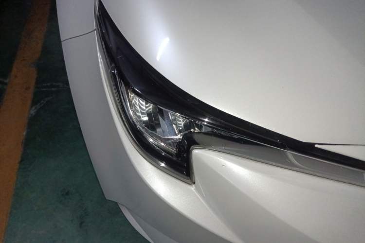 Used Toyota Levin 2021 185T CVT Luxury Edition
