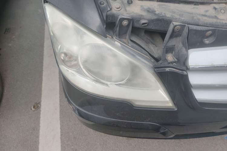 Used Mercedes-Benz Viano 2011 2.5L Navigator Edition
