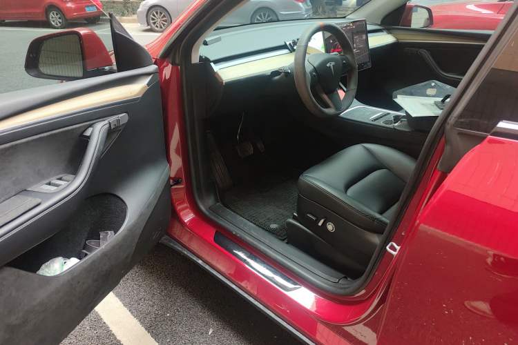 Used Tesla Model Y 2022 Revised Version Rear-Wheel Drive Driver Seat