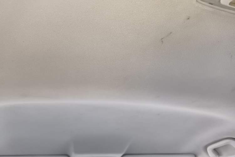 Used Honda CR-V 2012 2.0L two-wheel drive urban version
