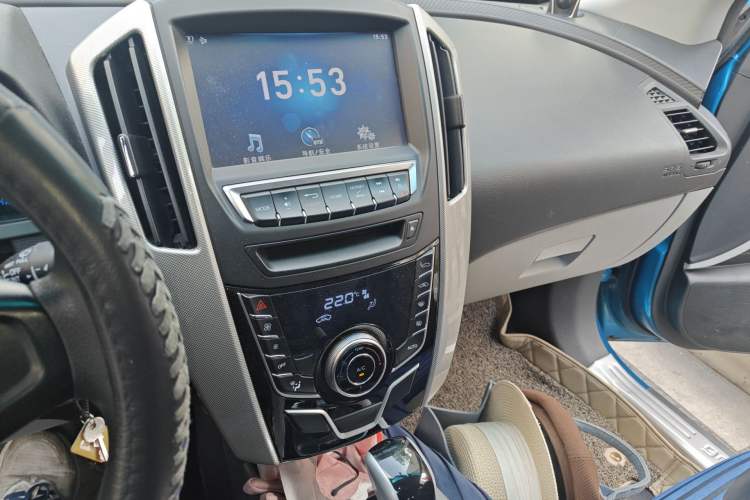 Used Luxgen U6 SUV 2015 1.8T New Innovation Upgrade
