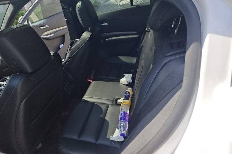 Used Cadillac XT4 2018 28T Two-Wheel Drive Leading Sport Model