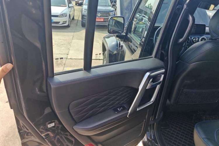 Used BAIC Off-Road BJ40 2020 2.0T Automatic Four-Wheel Drive Urban Hunter Edition Chivalrous Type