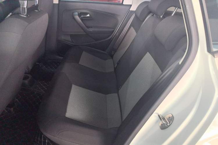 Used Volkswagen Polo 2018 1.5L Manual Drive-Comfort Model Left Rear Seat