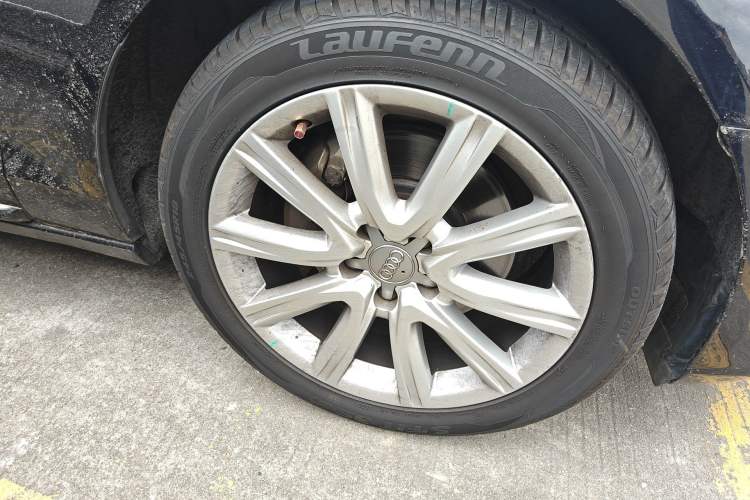 Used Audi A6L 2014 30 FSI Comfort Model Right Front Wheel Hub