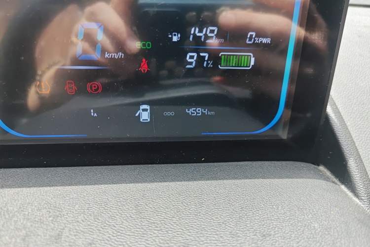 Used CHANGAN NEVO Lumin 2022 155 km – Refreshingly Sweet Edition Odometer Close Up