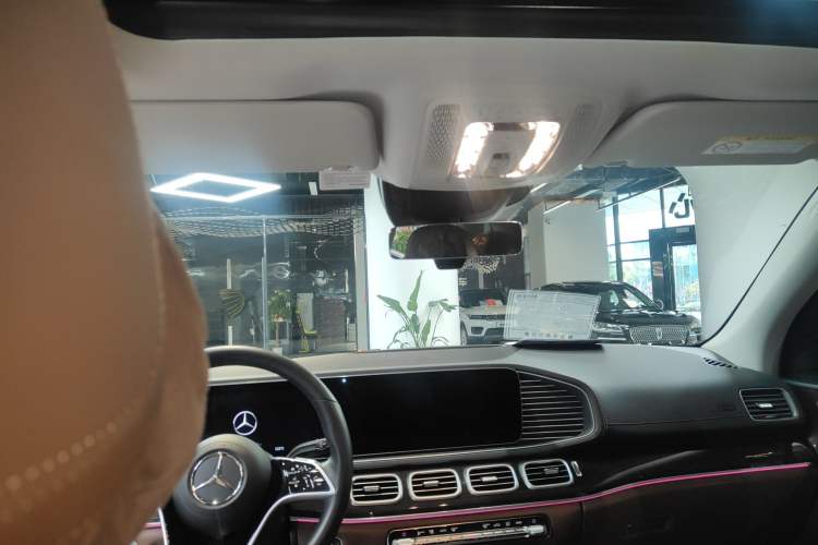 Used Mercedes-Benz GLE 2025 GLE 350 4MATIC Stylish Model
