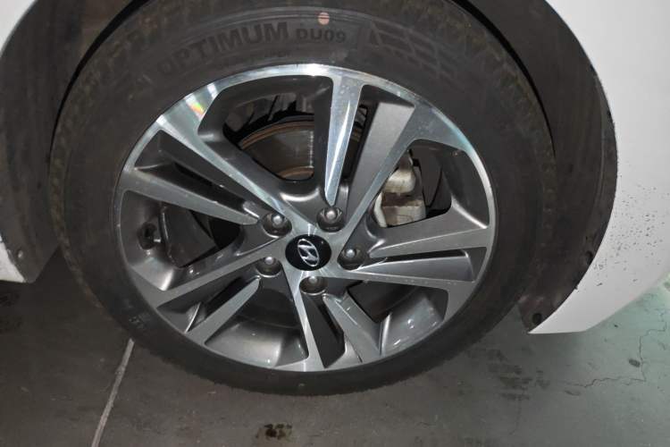 Used Hyundai Elantra (6th Generation / Lingdong) 2016 1.6L Automatic ZhiXuan – Elite Version
