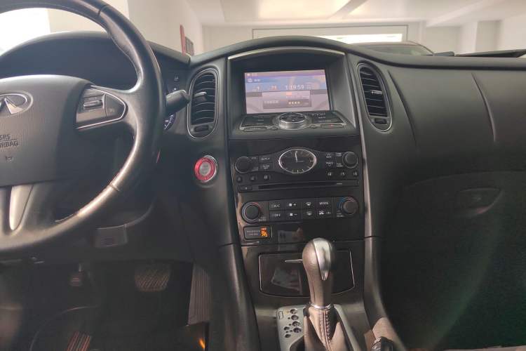 Used Infiniti QX50 2015 2.5L Comfort Edition Audio And AC Panel