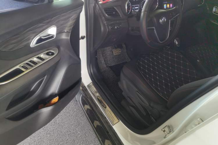 Used Buick Encore 2016 18T Automatic Two-Wheel Drive Urban Leading Edition