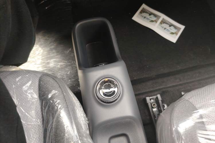 Used Wuling Zhiguang New Energy 2025 Model 305km Ambitious Edition
