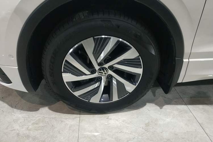 Used Volkswagen Tiguan L New Energy 2022 430 PHEV Plug-in Hybrid Flagship Edition
