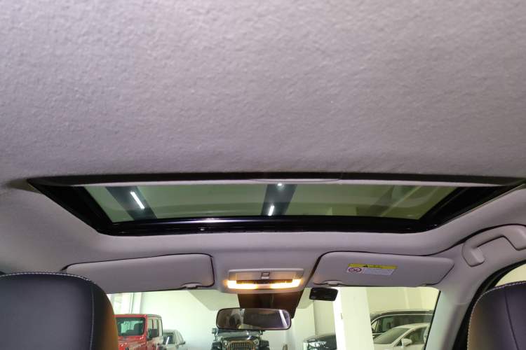 Used Nissan Kicks 2023 Jingqing Edition 1.5L Unleash Pure "Jing" – The Luxurious Version
