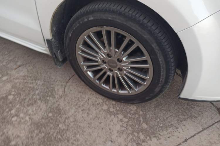 Used Lifan Auto Xuanlang 2017 2.0L CVT Comfort Edition