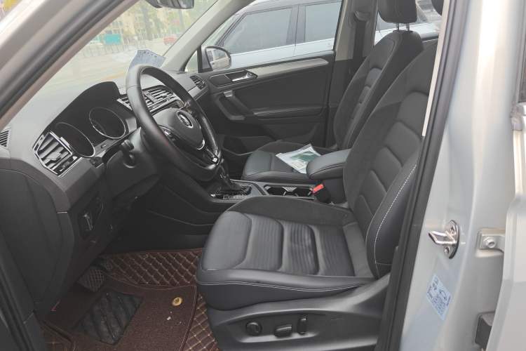 Used Volkswagen Tiguan L 2018 Facelift 330TSI Automatic Two-Wheel Drive Luxury Edition
