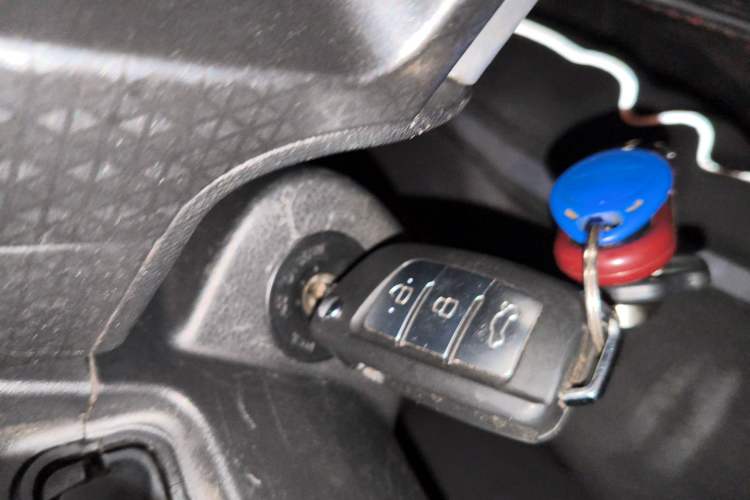 Used Geely Auto Vision X1 2017 1.3L Manual Frenzy Edition