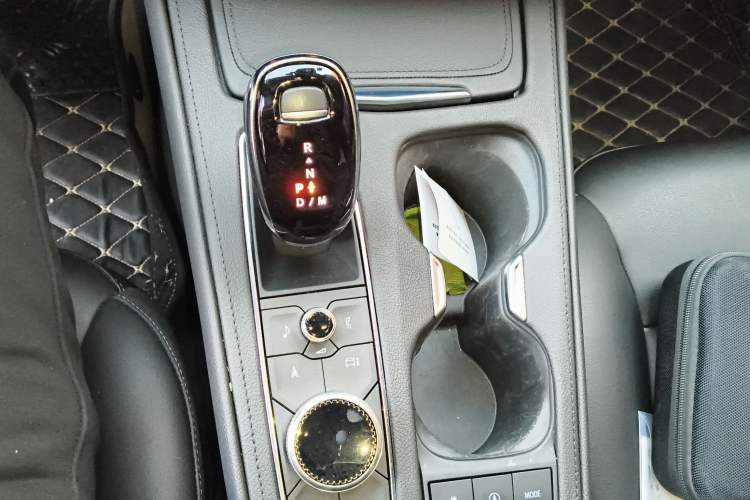 Used Cadillac XT4 2024 28T Four-Wheel Drive Luxury Version