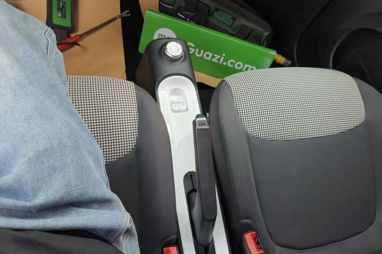 Used Wuling Hongguang MINIEV 2024 3rd Generation 215km Advanced Version Gear Lever