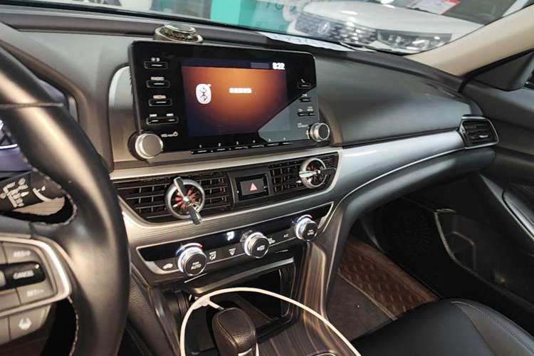 Used Honda Accord 2018 260TURBO Luxury Edition China VI Audio And AC Panel