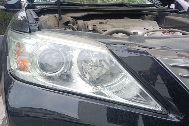 Used Toyota Camry 2013 2.0G Comfort Edition Right Front Headlight