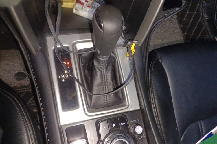 Used Mazda CX-4 2016 2.0L Automatic 2WD Blue Sky Dynamic Edition Gear Lever