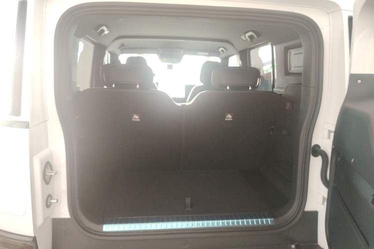 Used iCAR V23 2025 401 Two-Wheel Drive Advanced Edition Trunk