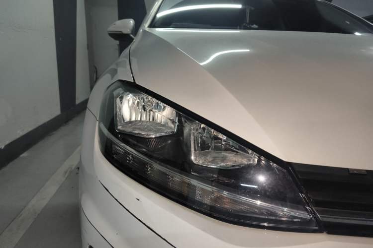 Used Volkswagen Golf 2019 200TSI DSG Comfort & Ambition Edition China VI Standard