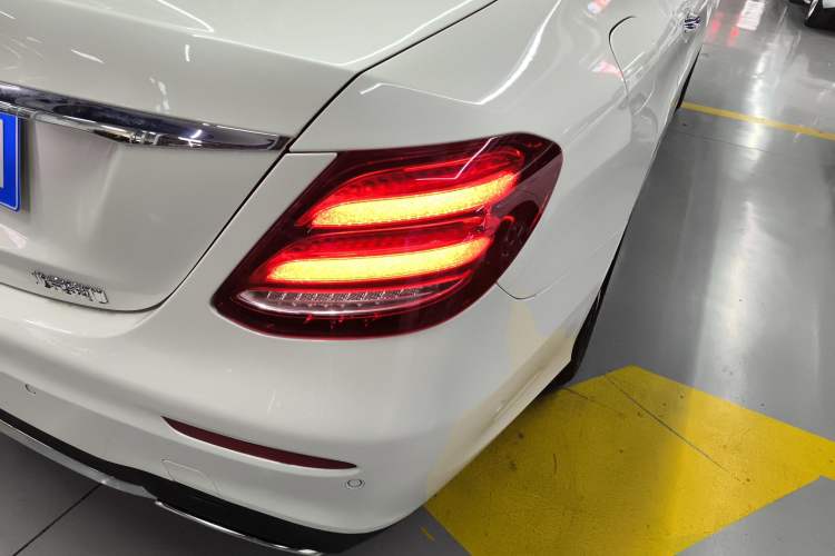 Used Mercedes-Benz E-Class 2019 E 300 L Sport Luxury Edition
