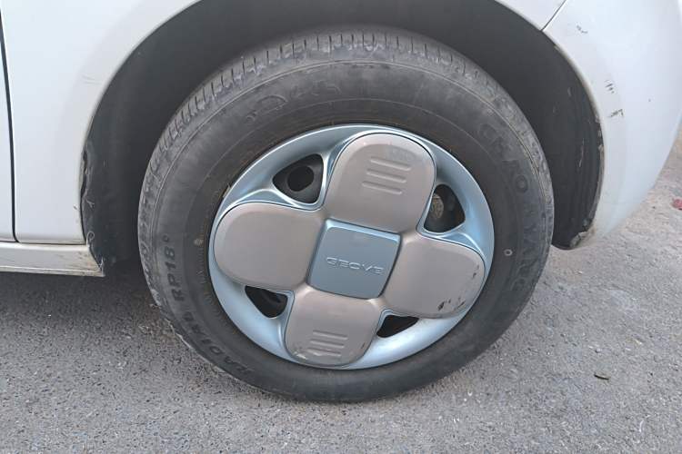 Used Geely Galaxy Panda 2023 Panda Mini 200km Endurance Bear
