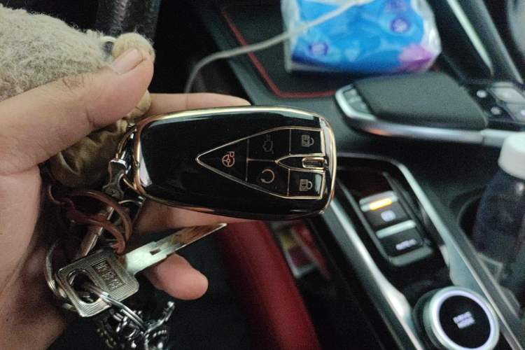 Used CHANGAN UNI-T 2020 1.5T Flagship Version
