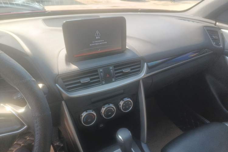 Used Mazda CX-4 2018 2.0L Automatic Two-Wheel Drive Blue Sky Dynamic Version China VI Standard
