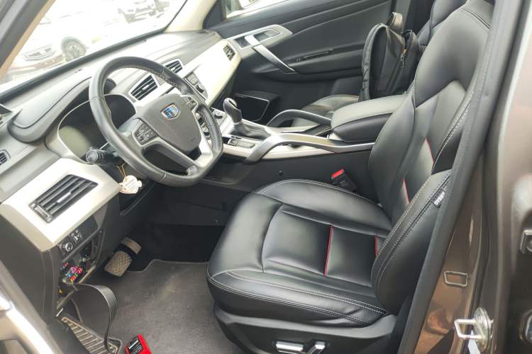 Used Geely Auto Emgrand X7 Sport 2018 1.8TD Automatic Two-Wheel Drive Smart Connect 4G Internet Edition
