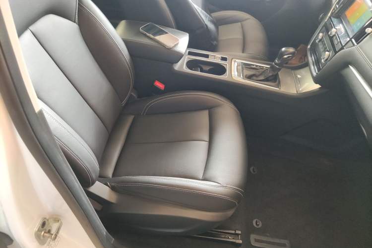 Used Roewe i6 2018 20T Automatic Flagship Edition