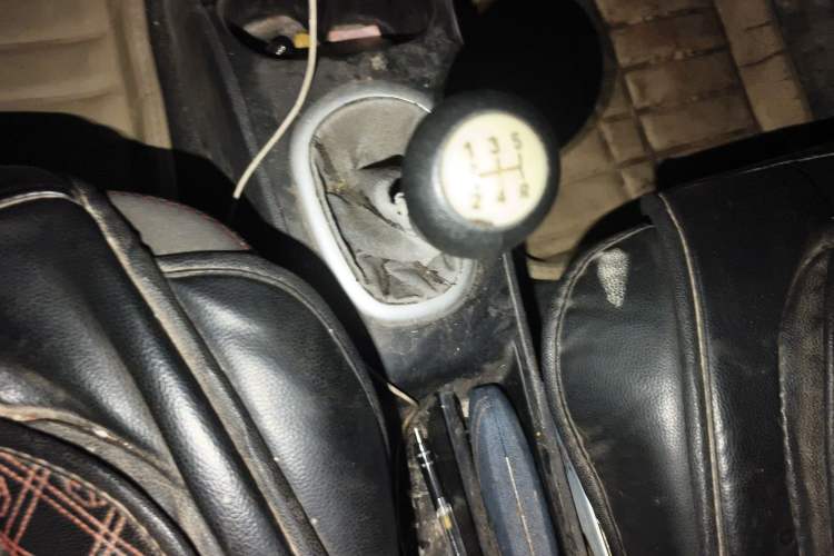 Used CHANGAN CX20 2014 1.4L Manual Sport Edition China V Standard Gear Lever