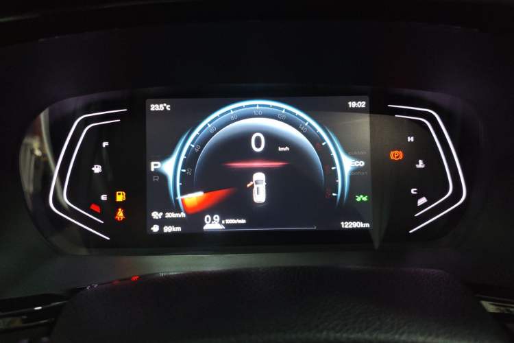 Used CHANGAN X7 PLUS 2024 1.5T Automatic Prestige 7-Seater