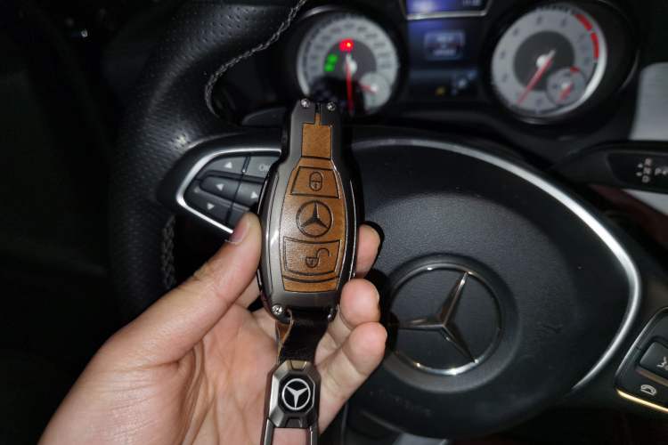 Used Mercedes-Benz GLA 2016 GLA 200 Fashion Model