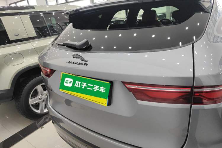 Used Jaguar F-PACE 2023 P250 R-Dynamic BLACK
